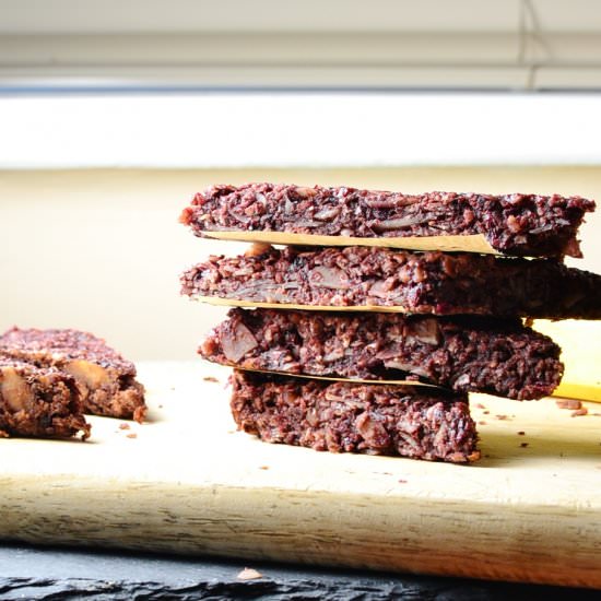 Peanut Blackberry Oat Bars with Cacoa