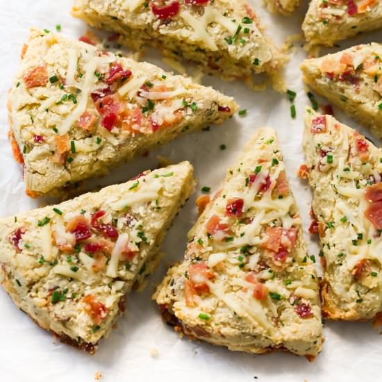 Low-carb Bacon and Cheese Scones