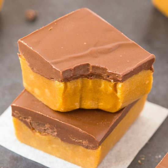 4 Ingredient Pumpkin Pie Bars