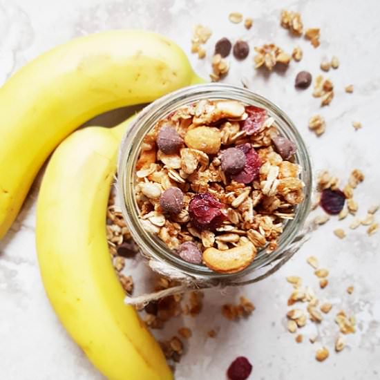 Banana Split Granola