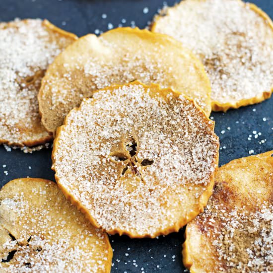 Baked Cinnamon Sugar Apple Chips