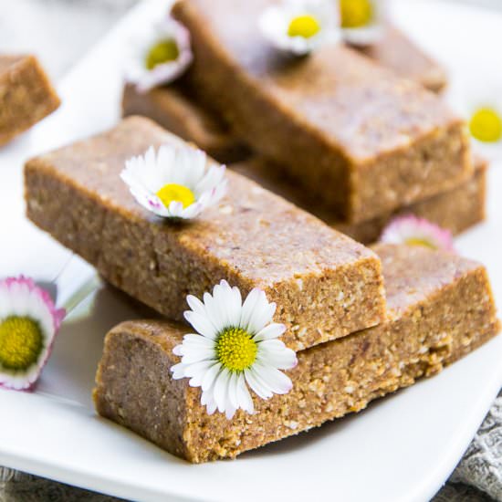 Mesquite Almond Slice