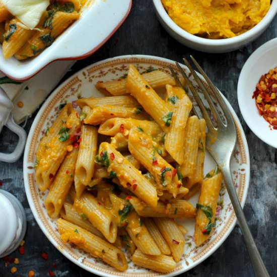 Cheesy Pumpkin Pasta Bake