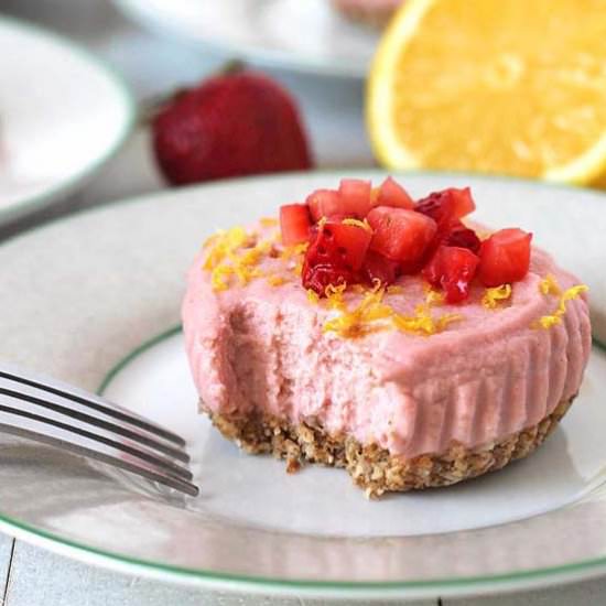 Lemon Strawberry Cheesecake Bites