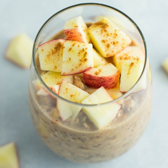 Apple Cinnamon Overnight Oats