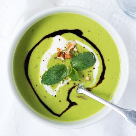 Suuuper Creamy Traditional Pea Soup