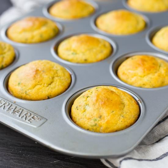 Cornbread Muffin w/ Cheddar & Herbs