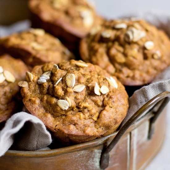 Healthy Pumpkin Spice Muffins