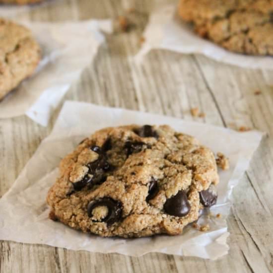 Paleo Cashew Chocolate Chip Cookies