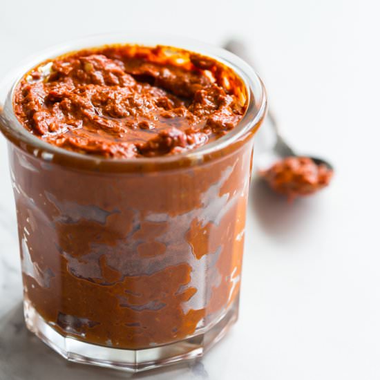 How to Make Harissa Paste
