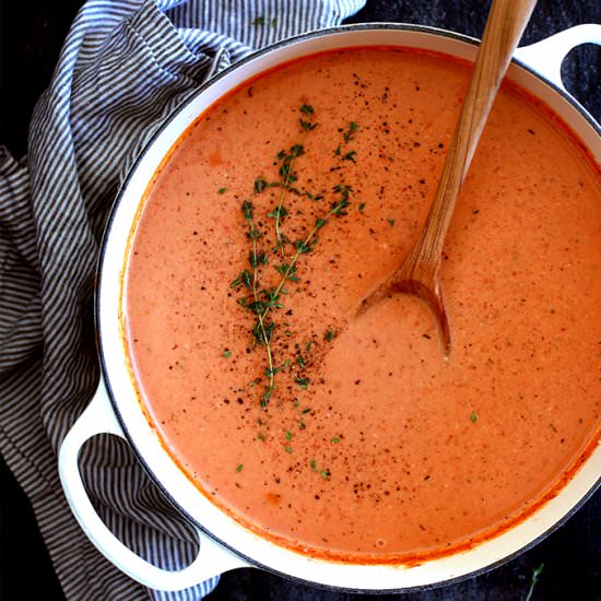 Creamy Tomato Bacon Soup