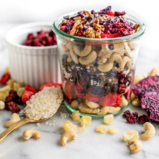 3 Healthy Homemade Trail Mix Recipe