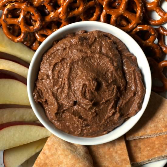 Magic 5 Ingredient Chocolate Hummus
