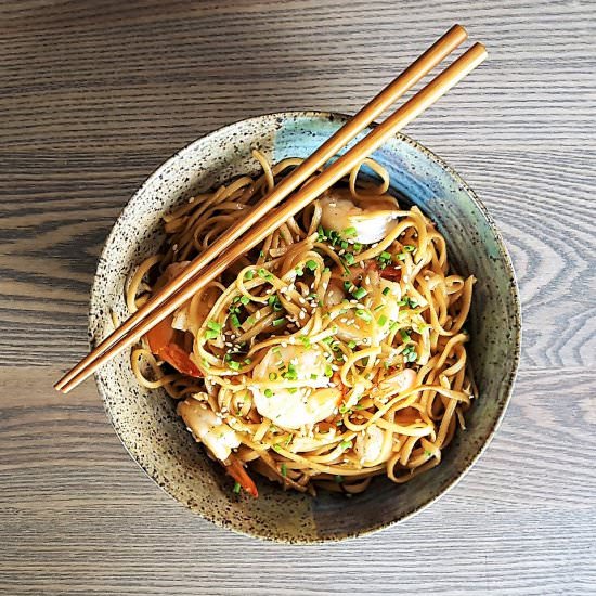 Spicy Shrimp Udon Noodle Stir Fry