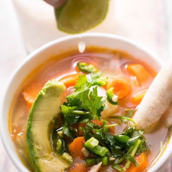 Caldo de Pollo