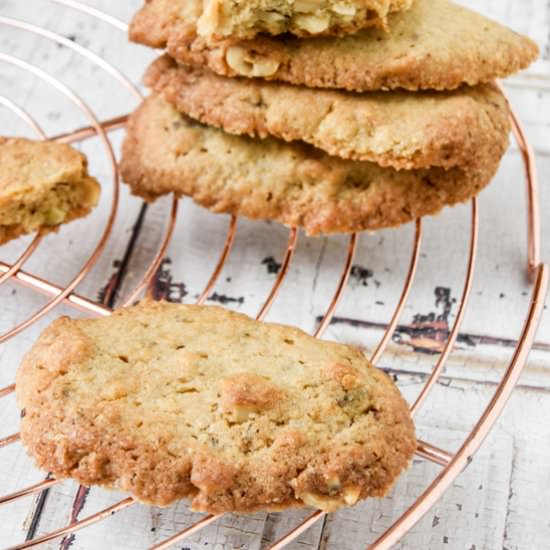 Spiced hazelnut cookies