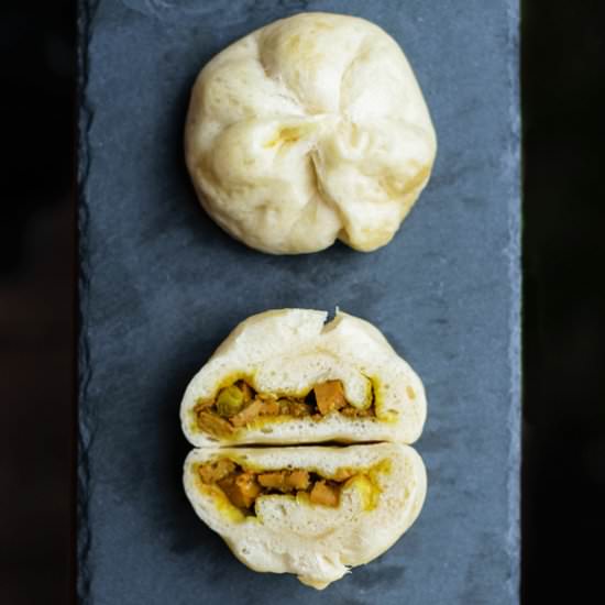 Vegan Curry Seitan Siopao