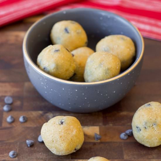 Pumpkin Chocolate Chip Protein Bite