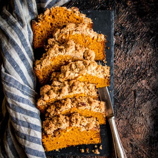 Cinnamon Streusel Pumpkin Bread