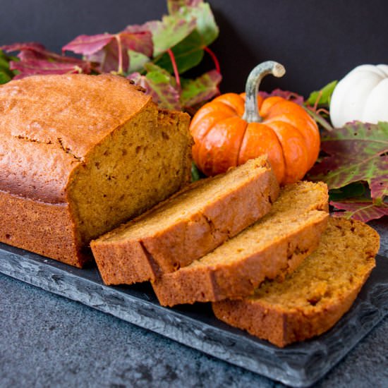 Soft & Moist Pumpkin Bread