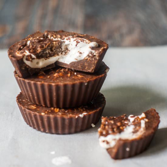 Low Carb Coconut Marshmallow Cups
