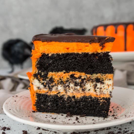 Halloween Cookies ‘n Cream Cake