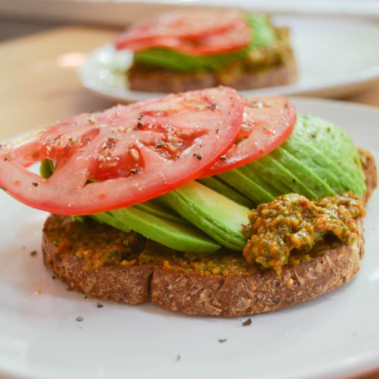Avocado Toast with Tomato Pesto