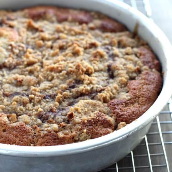 Spiced Apple Crumb Coffee Cake