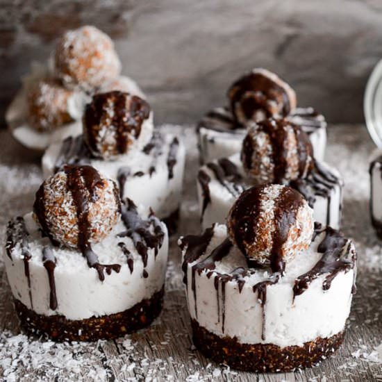 Bounty Cupcakes