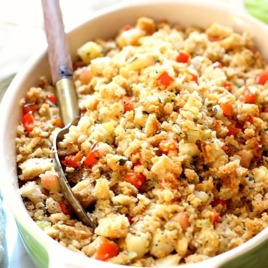 Apple Sage Stuffing