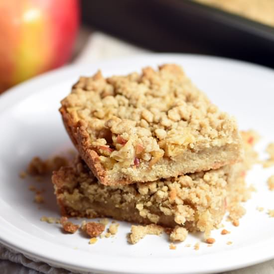 Apple Crumble Bars