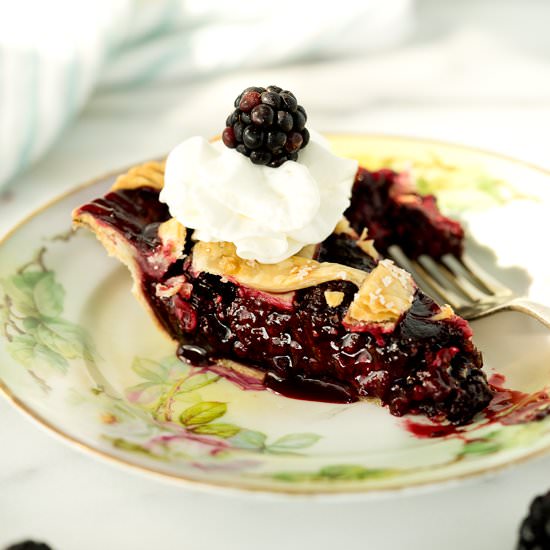 Scrumptious Black Berry Pie