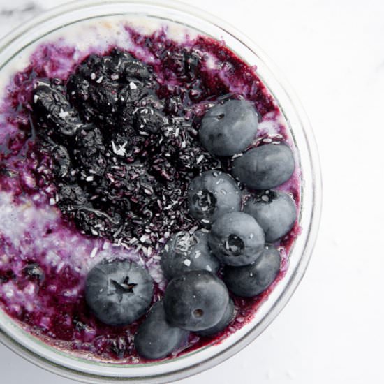 Vegan Blueberry Overnight Oats