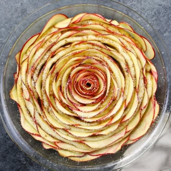 Easy Cinnamon Roll Apple Rose Tart