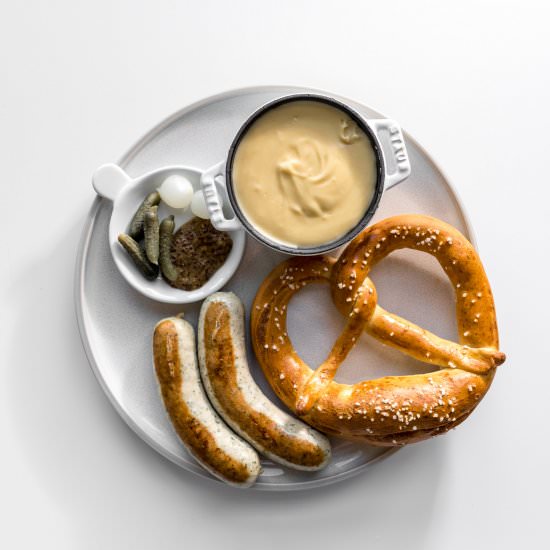 Traditional Soft German Pretzels