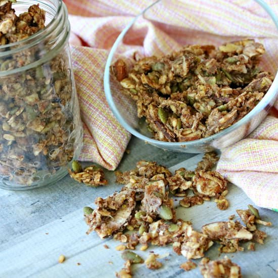 Homemade Apple Cinnamon Granola