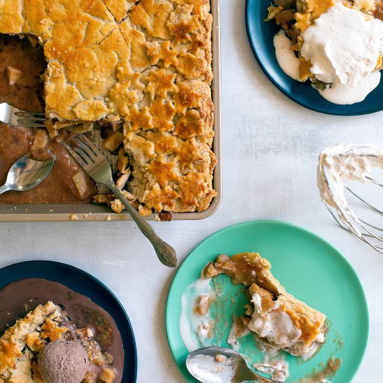 Salted caramel apple slab pie