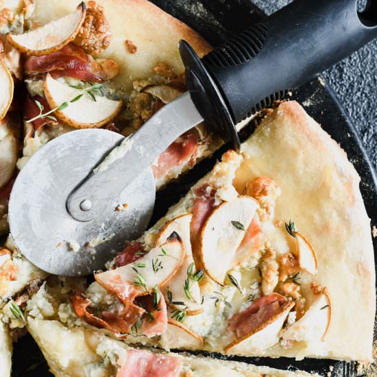 Grilled Pear &Proscuitto Pizza
