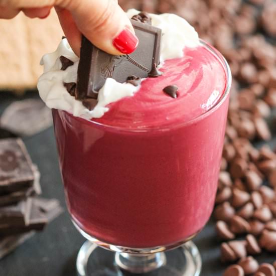 Healthy Red Velvet Cheesecake Dip