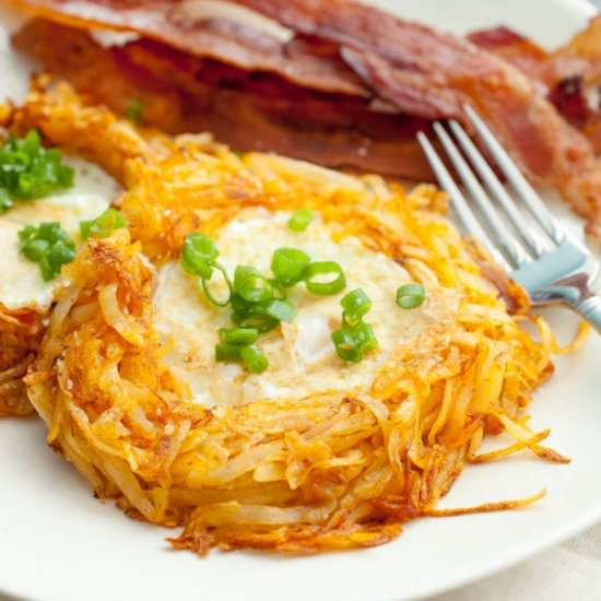 Egg in a Hash Brown Hole