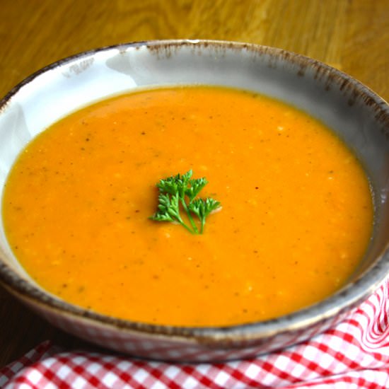 Roasted Tomato Soup With Garlic