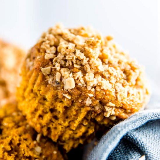 The Best Healthy Pumpkin Muffins