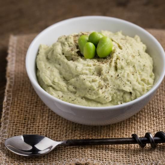 White Bean Edamame Hummus