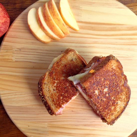 Ham Apple Horseradish Grill Cheese