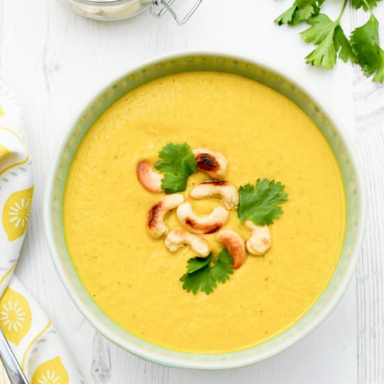 Carrot & Cashew Soup