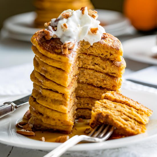 The BEST Pumpkin Pancakes