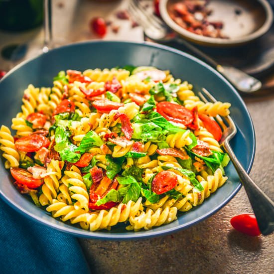 Ranch BLT pasta Salad