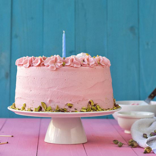 Fluffy Pistachio Cake