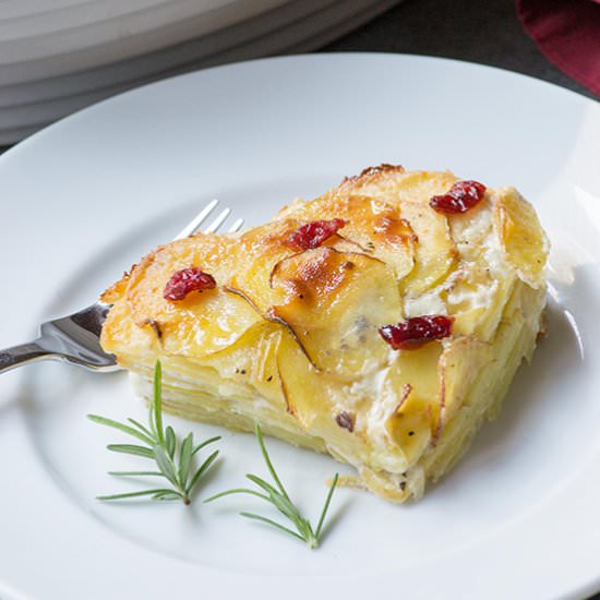Cranberry Spice Scalloped Potatoes