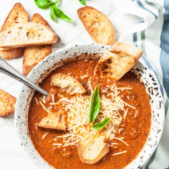 Roasted Tomato Basil Soup